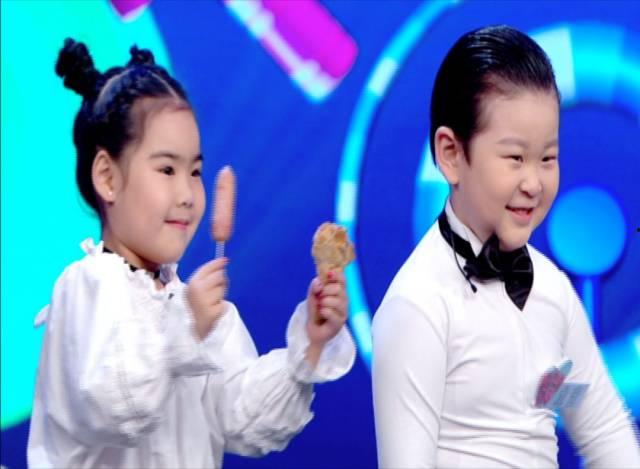 李鑫爆料刘青青视频全集,揭秘背后惊人内幕 第1张 李鑫爆料刘青青视频全集,揭秘背后惊人内幕 第1张